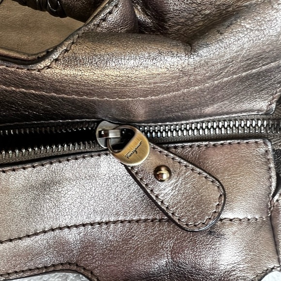 Large Platinum Ferragamo Tote - Picture 2 of 9